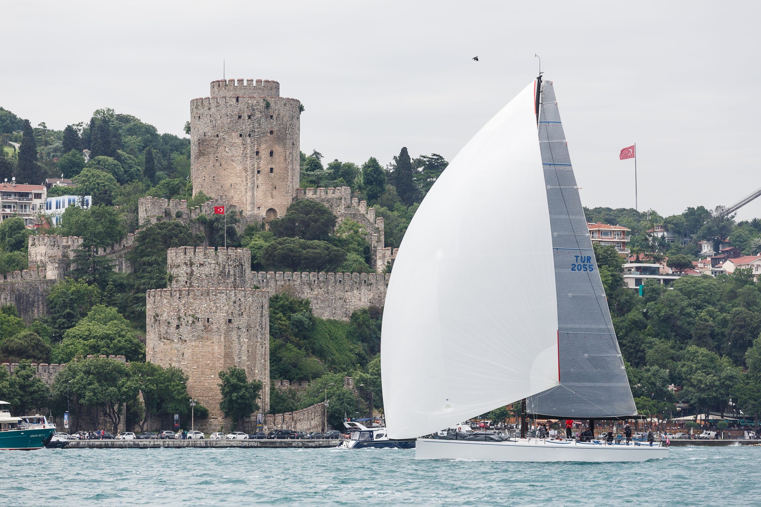Orient Express VI sailing past the Rumeli fortress.